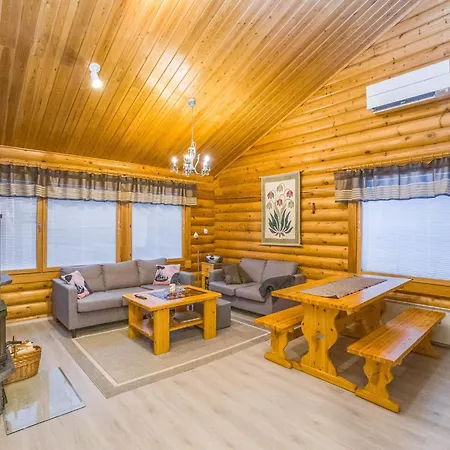 Kaukonraitti 4 C 2 By Interhome *
